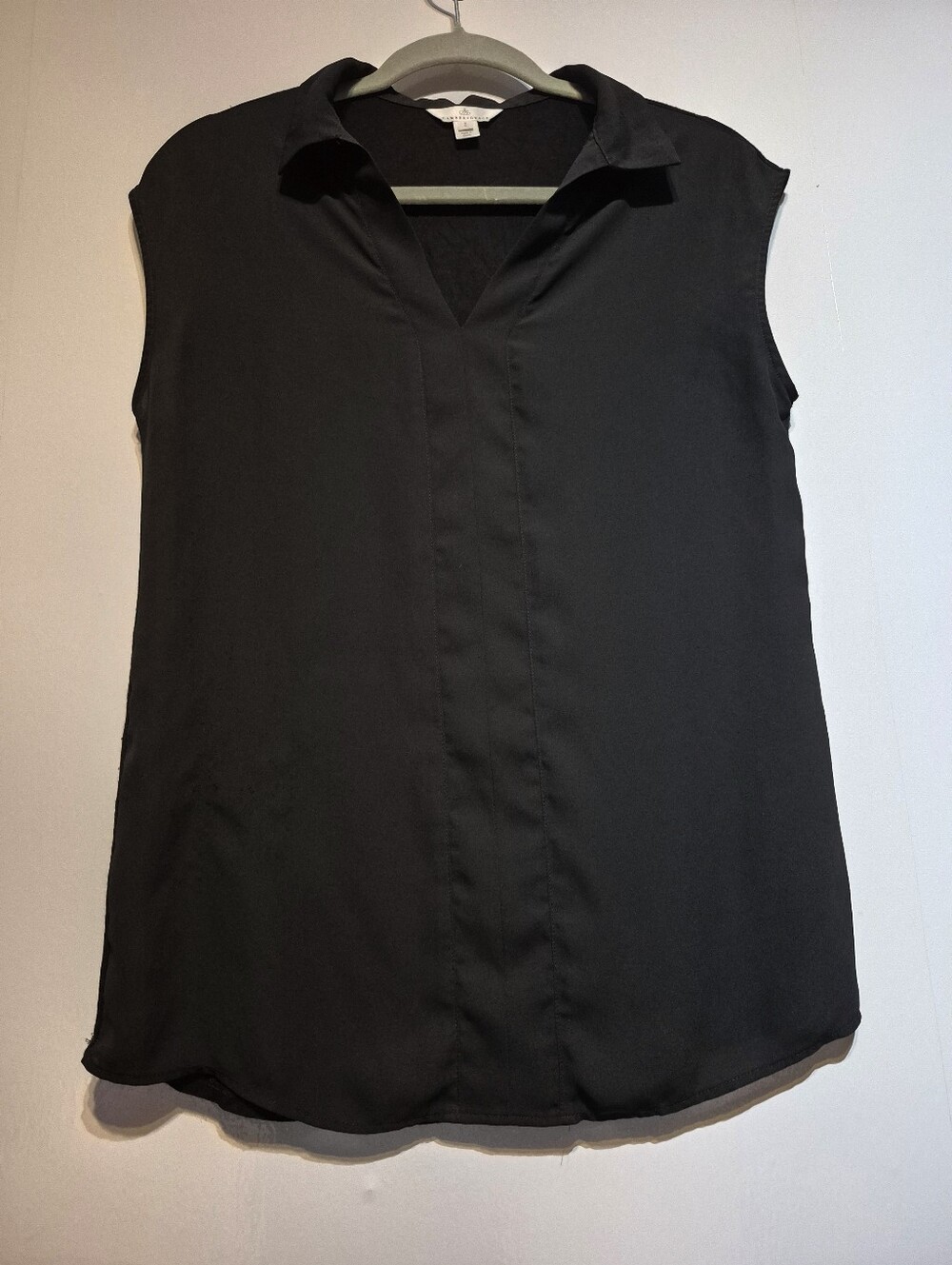 Sleeveless Collared Shell Top - Black